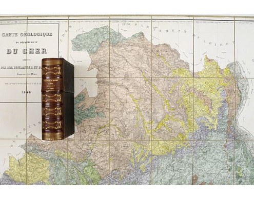 BOULANGER / BERTERA. - Carte géologique du département du Cher. BOULANGER / BERTERA. - Carte géologique du département du Cher.