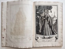 [BALDUINO (Giacomo)], ZUCHI (Andrea) / WOLFF (Jeremias). - Recueil de costumes. Imagini degl'abiti con cui Va uestita la Nobiltà della Serenis.ma Republica di Venezia. Suivi de: [Augsburger Kleidertrachten].