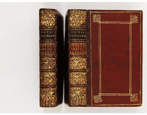 DUVAL (Pierre). - La Géographie Universelle contenant. Les Descriptions, les cartes, et le Blason, des principaux Païs du Monde. DUVAL (Pierre). - La Géographie Universelle contenant. Les Descriptions, les cartes, et le Blason, des principaux Païs du Monde.